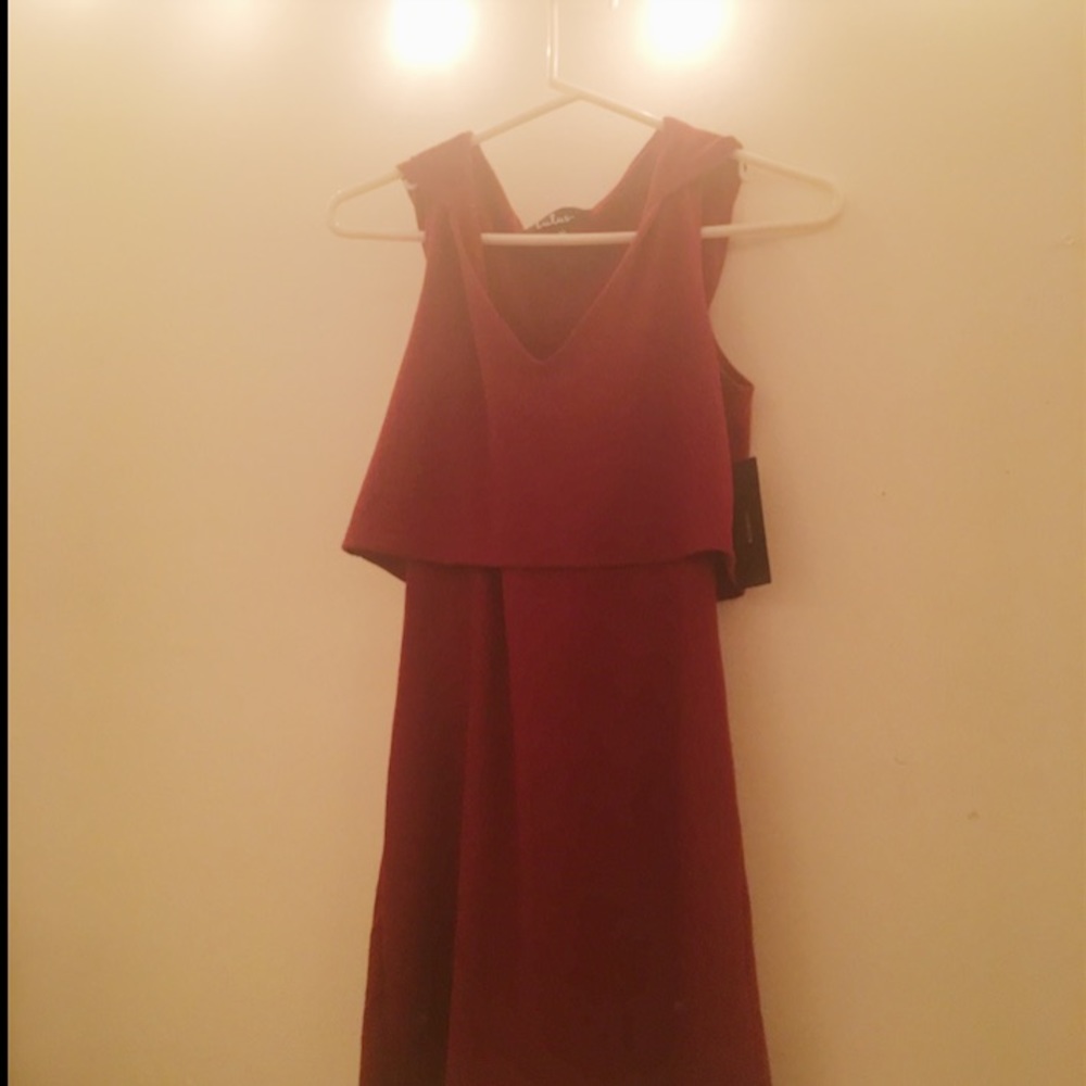 LULUS v neck hooded mini dress